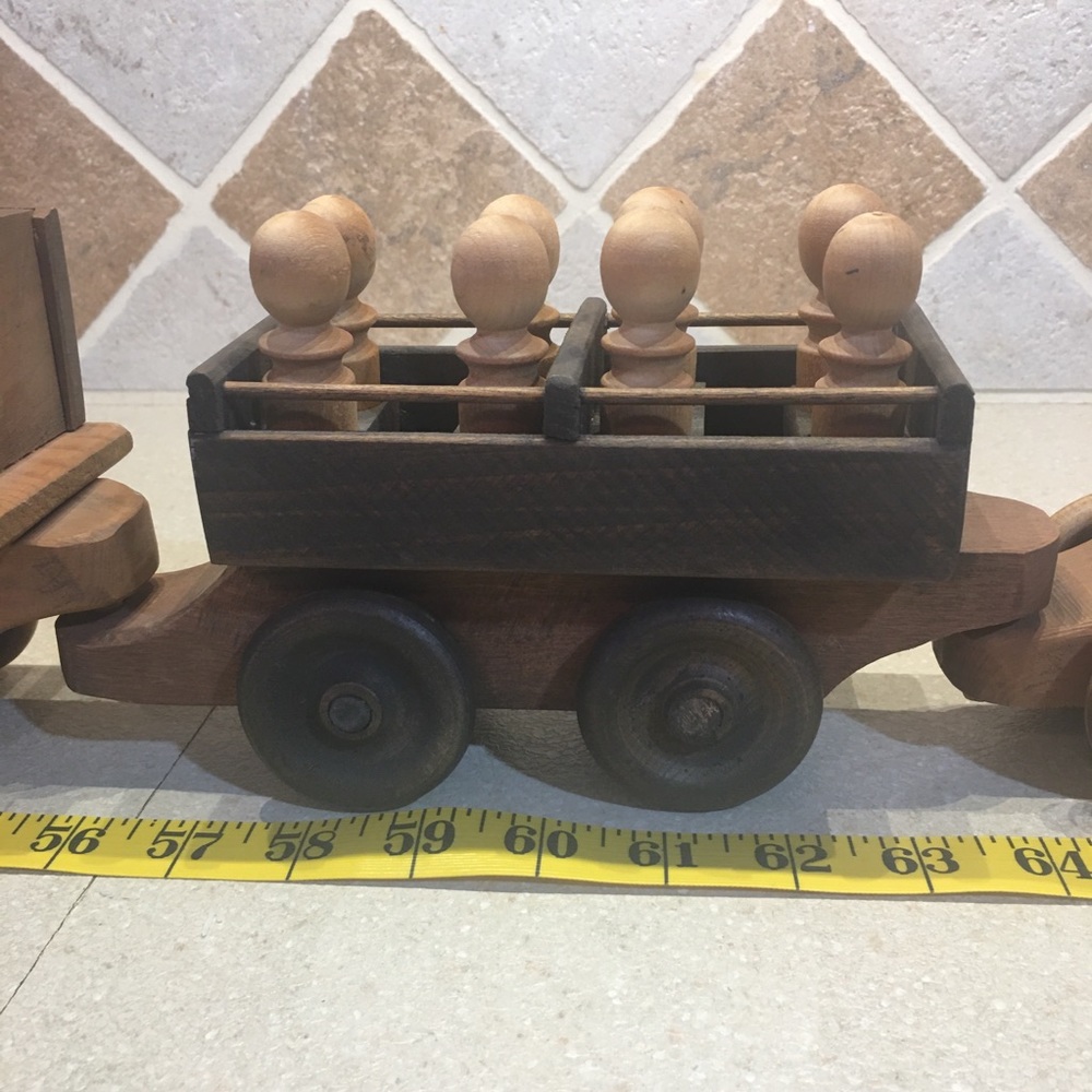 Wooden train set. - Picture 5 of 8